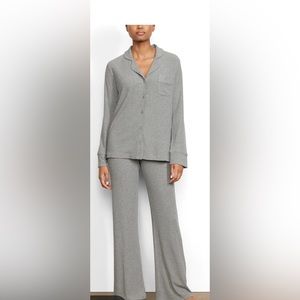 SKIMS SOFT LOUNGE SLEEP SET- Never Worn